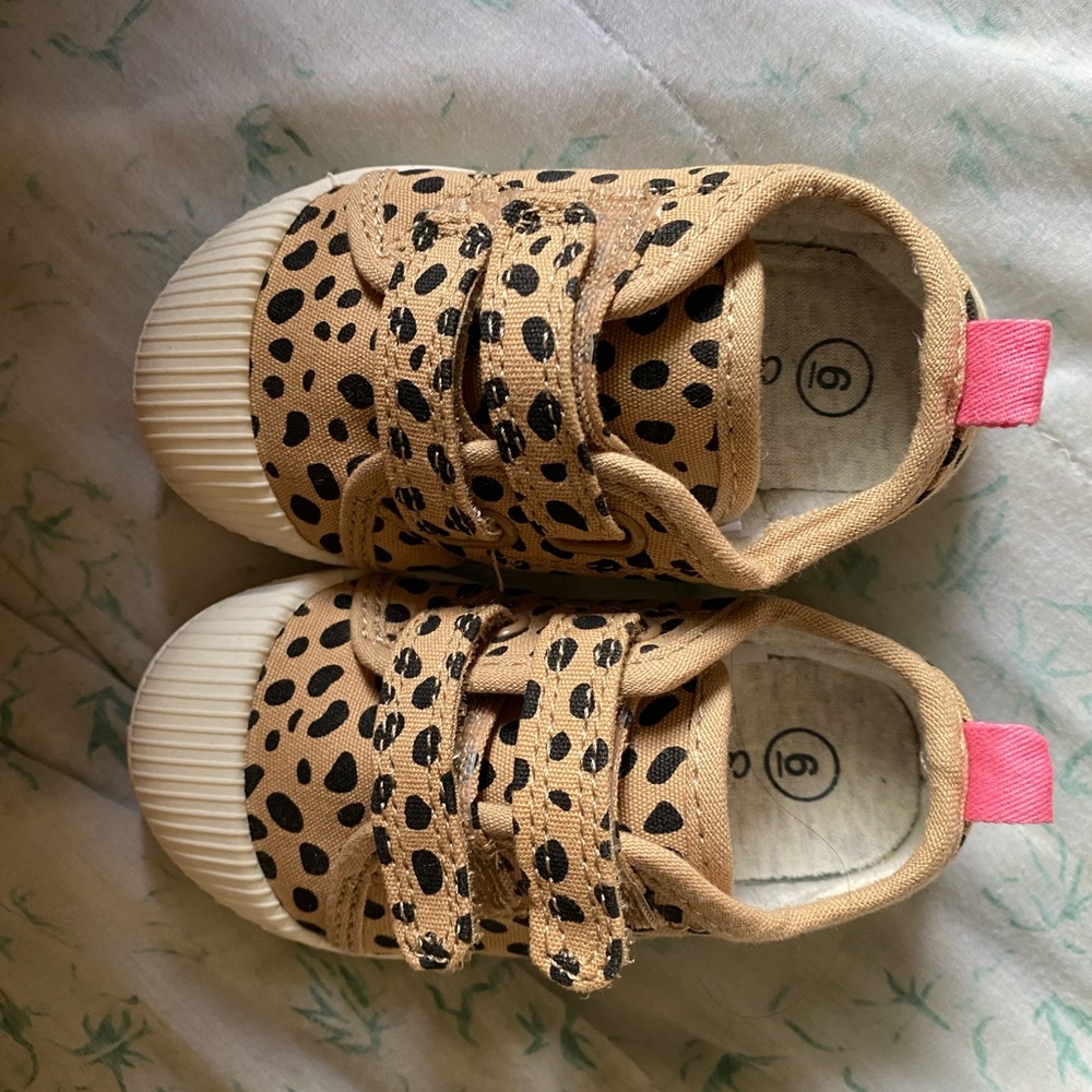 Toddler shoes